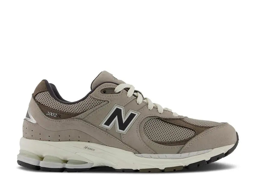 New Balance 2002R Warm Alpaca Light Chalkboard New Balance