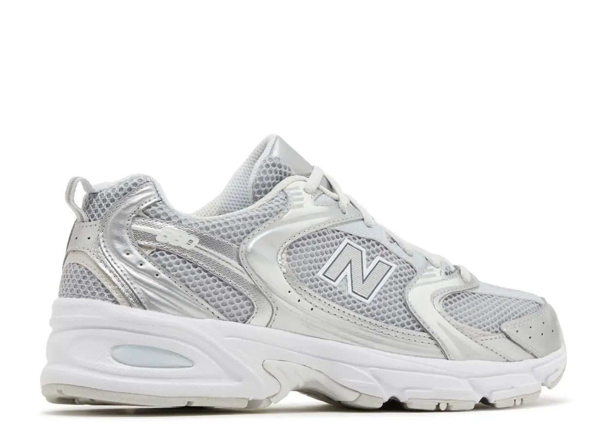 New Balance 530 Moonbeam Silver Metallic New Balance