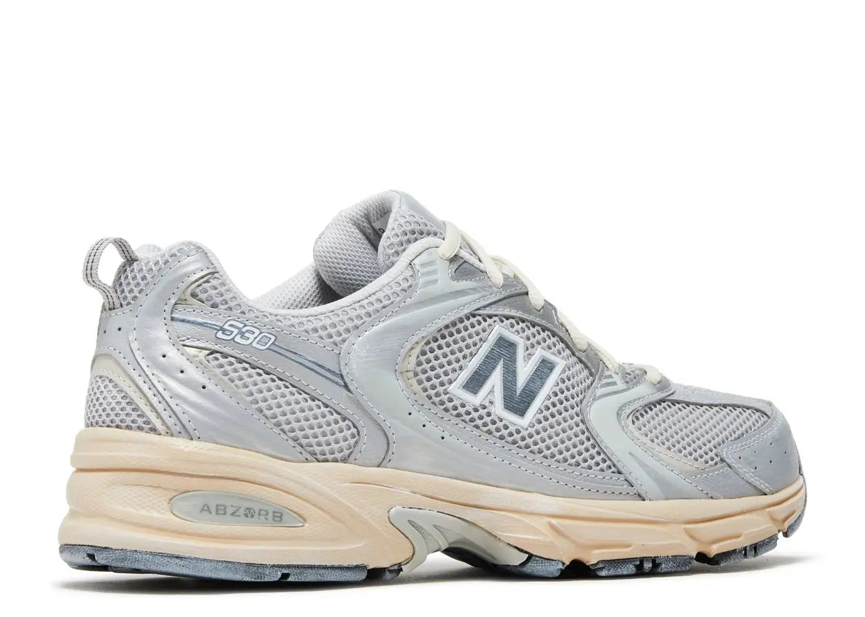 New Balance 530 Vintage Silver Metallic Moonbeam New Balance