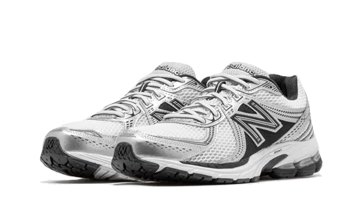 New Balance 860 V2 Black White Silver New Balance