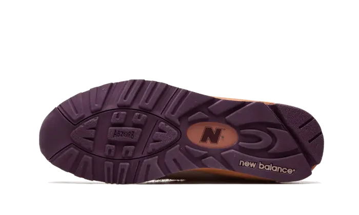 New Balance 990 V2 Salehe Bembury Sand Be The Time New Balance