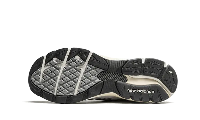New Balance 990 V3 Made Usa Teddy Santis Sea Salt New Balance