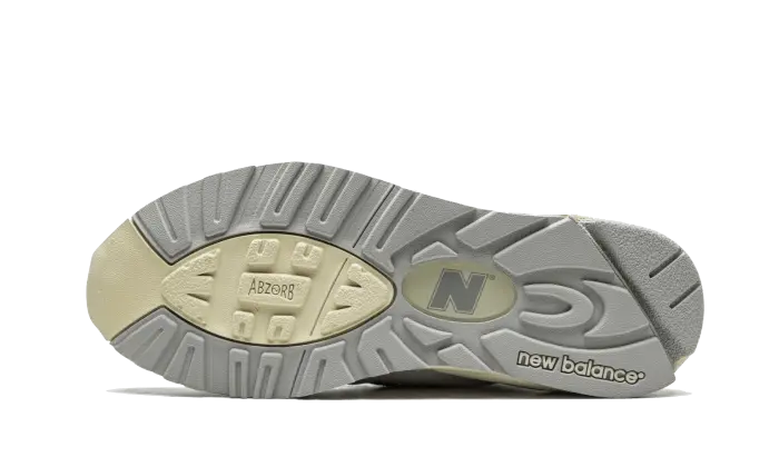 New Balance 990V2 Miusa Teddy Santis Sea Salt New Balance