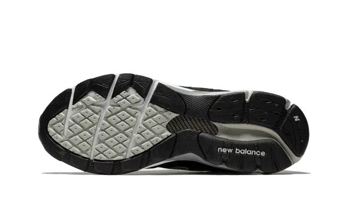 New Balance 990V3 Black White New Balance