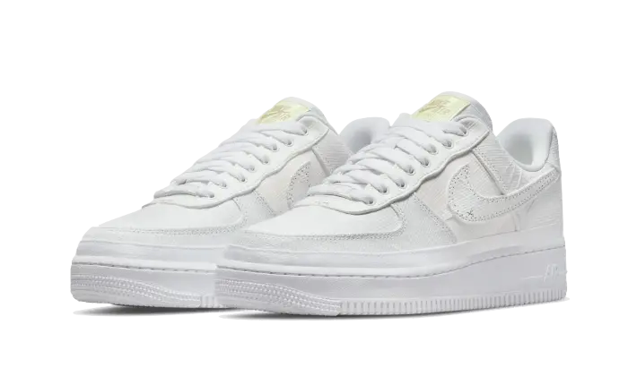 Nike Air Force 1 Low Tear-Away Arctic Punch VOSneakers