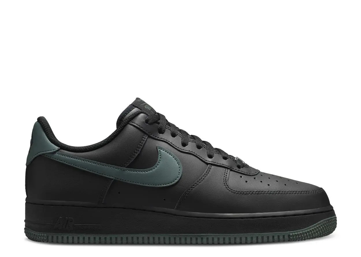 Nike Air Force 1 Low '07 Black Vintage Green Nike
