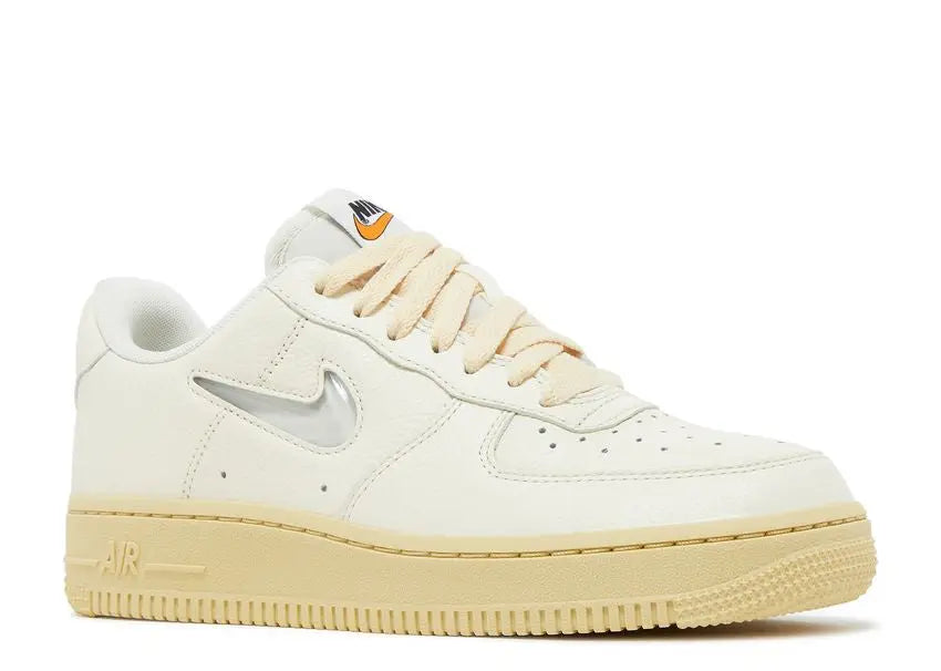 Nike Air Force 1 Low '07 LX Coconut Milk Lemon Wash Nike