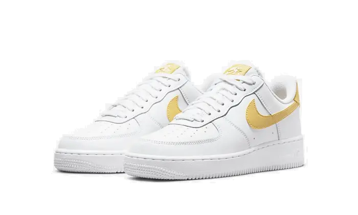 Nike Air Force 1 Low ‘07 White Saturn Gold VOSneakers