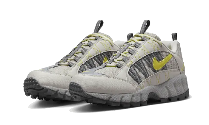 Nike Air Humara Light Bone High Voltage Nike