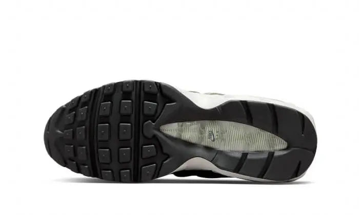 Nike Air Max 95 Earth Day VOSneakers