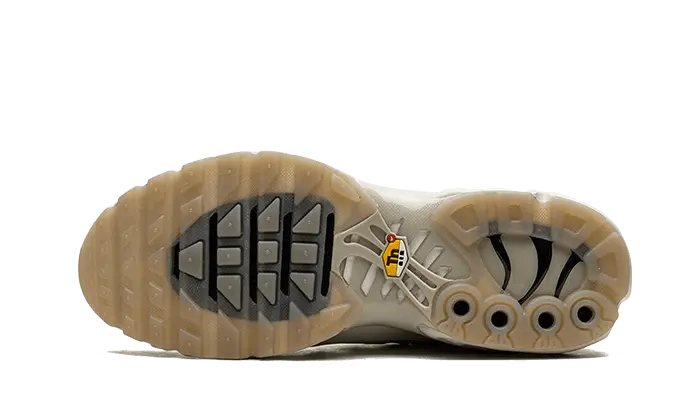 Nike Air Max Plus A-COLD-WALL Platinum Tint VOSneakers