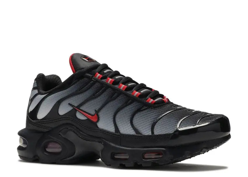 Nike Air Max Plus Black Gradient Red Nike