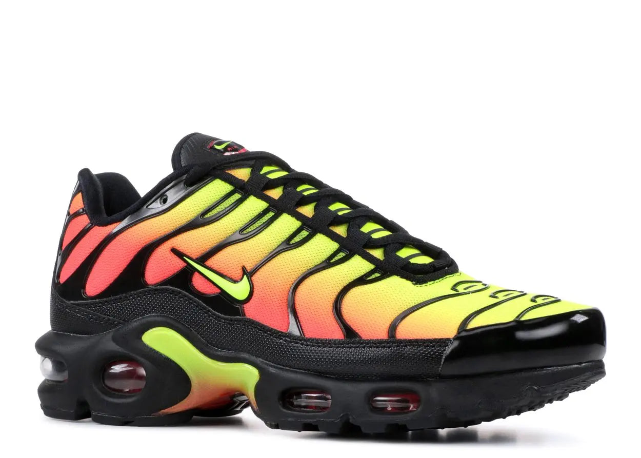Nike Air Max Plus Black Volt Solar Red Nike