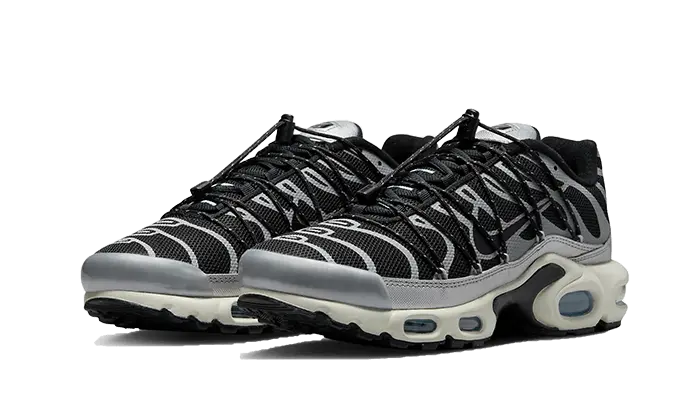 Nike Air Max Plus Lace Toggle Black Grey VOSneakers