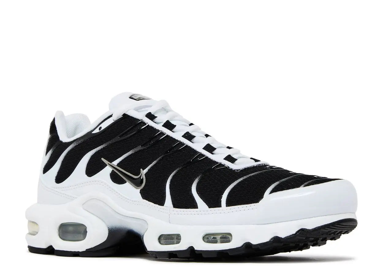 Nike Air Max Plus White Black Metallic Pewter Nike
