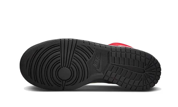 Nike Dunk High Black Red VOSneakers