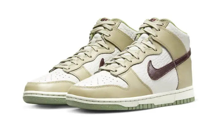 Nike Dunk High White Tan VOSneakers