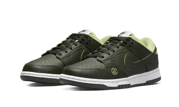 Nike Dunk Low Avocado VOSneakers
