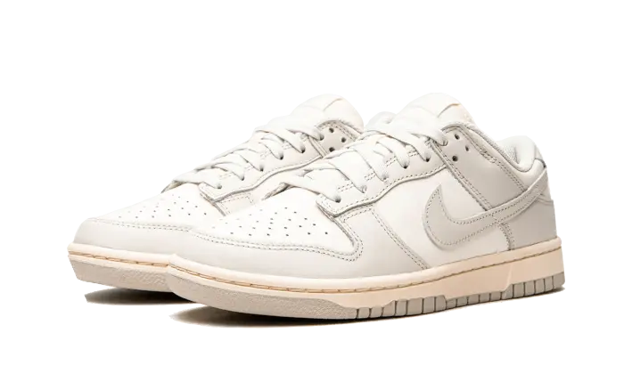 Nike Dunk Low Light Bone VOSneakers