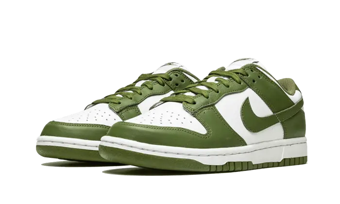 Nike Dunk Low Medium Olive VOSneakers