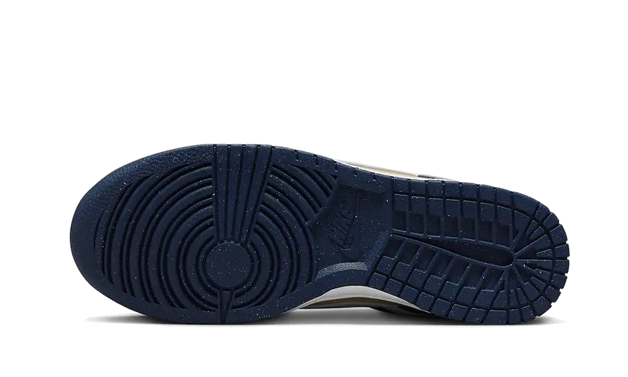 Nike Dunk Low Next Nature Midnight Navy Gold VOSneakers