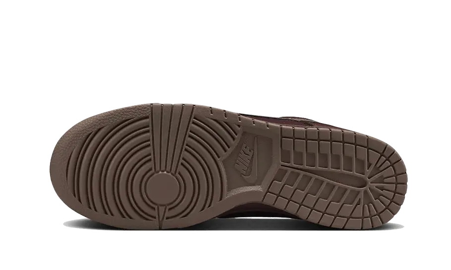 Nike Dunk Low Premium Burgundy Crush Nike
