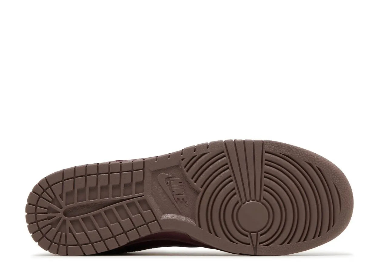 Nike Dunk Low Retro Premium Burgundy Crush Nike