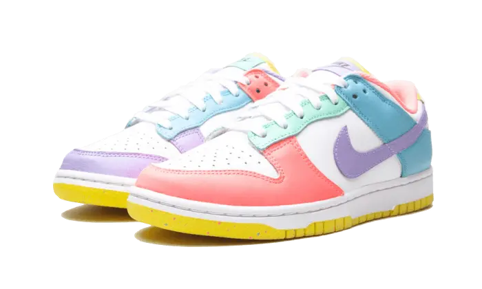 Nike Dunk Low SE Easter VOSneakers