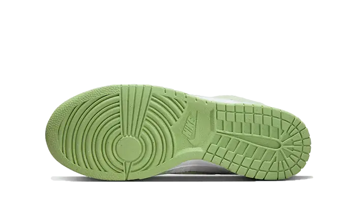 Nike Dunk Low SE Fleece Green VOSneakers