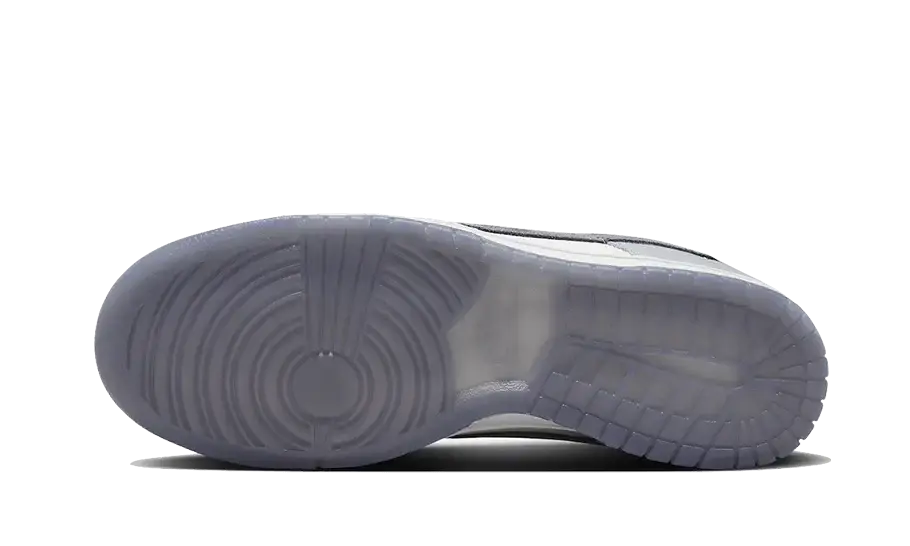 Nike Dunk Low SE Light Carbon VOSneakers