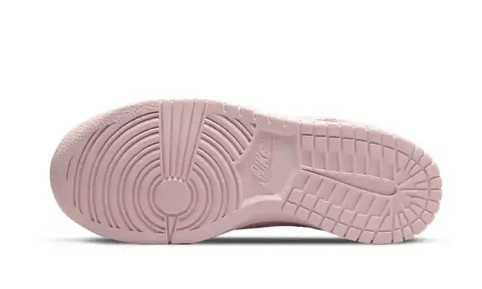Nike Dunk Low SE Prism Pink VOSneakers