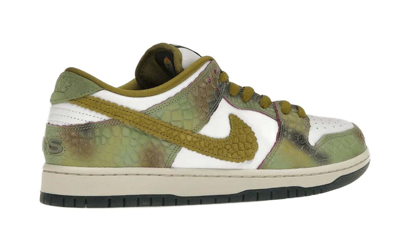 Nike SB Dunk Low Alexis Sablone Chameleon VOSneakers