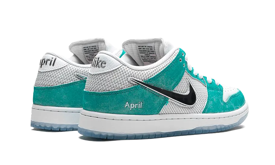 Nike SB Dunk Low April Skateboards Nike