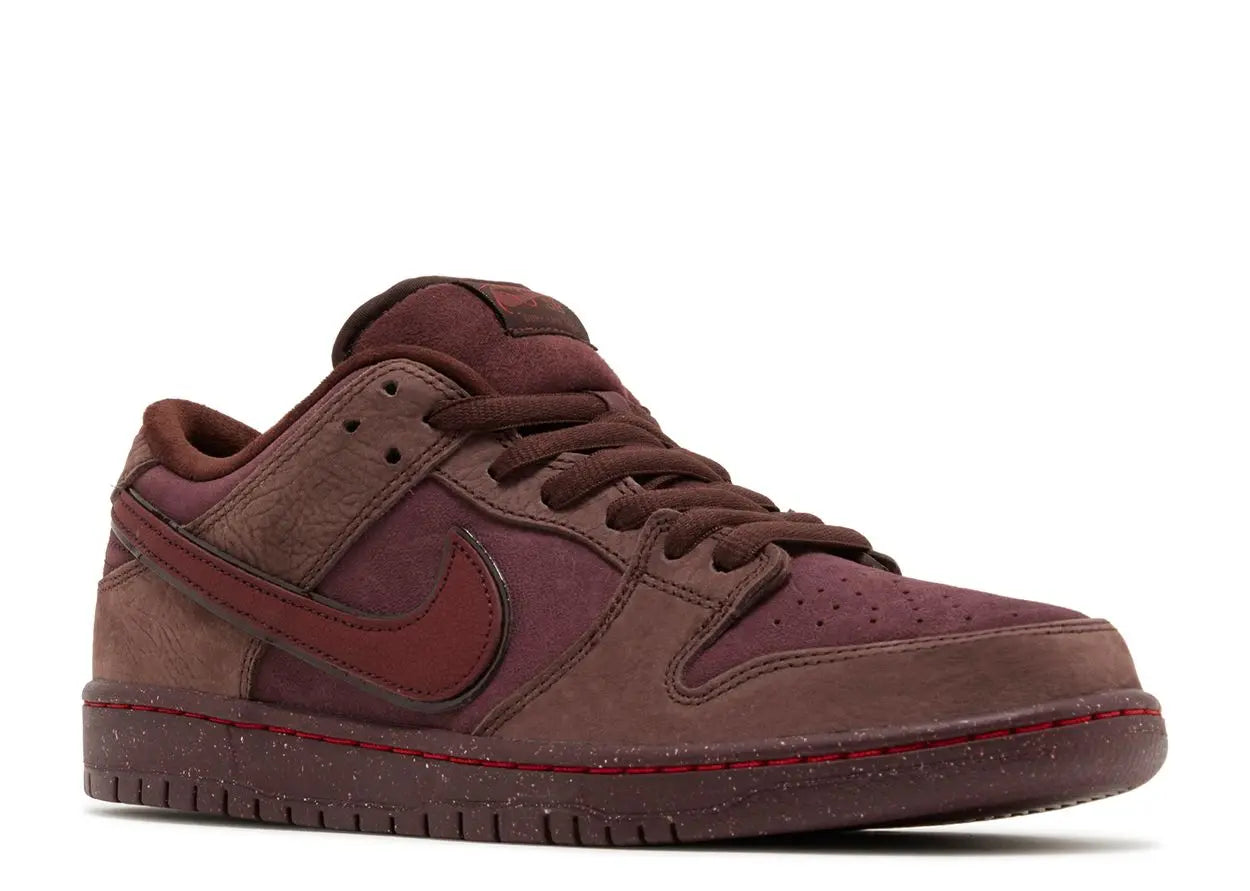Nike SB Dunk Low City Of Love Burgundy Crush Nike