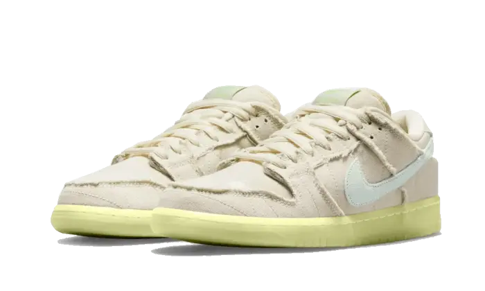 Nike SB Dunk Low Mummy VOSneakers
