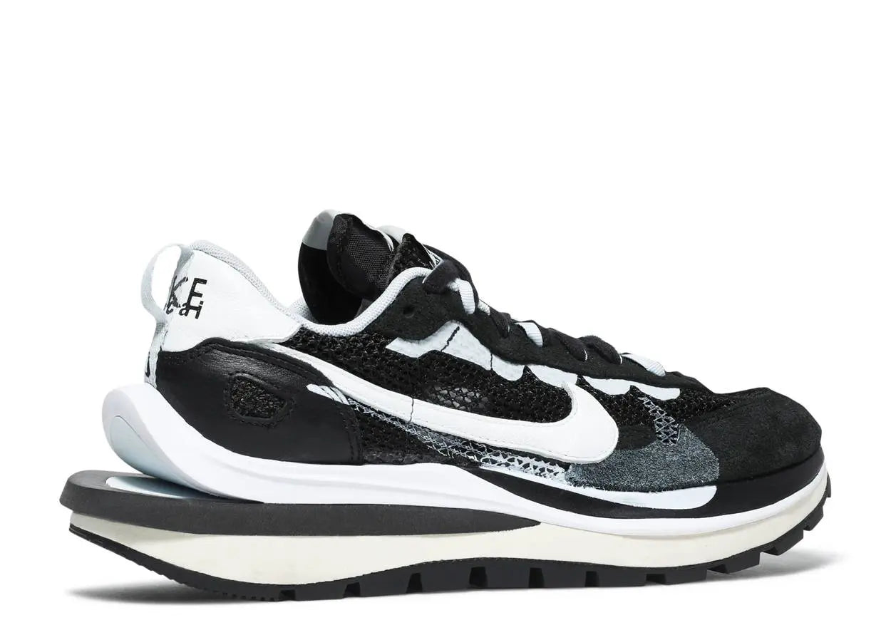 Nike Vaporwaffle Sacai Black White Nike