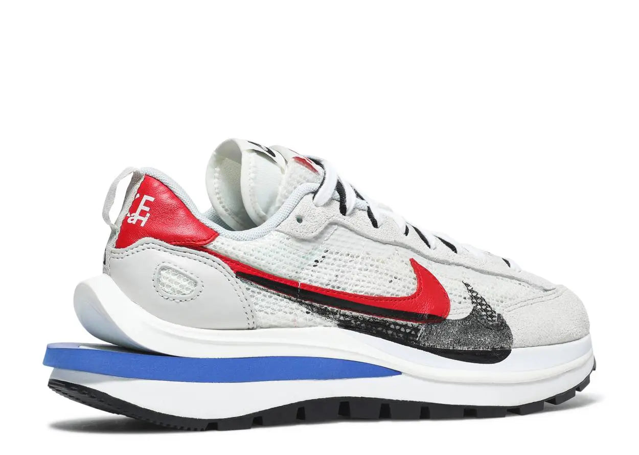 Nike Vaporwaffle Sacai Sport Fuchsia Game Royal Nike