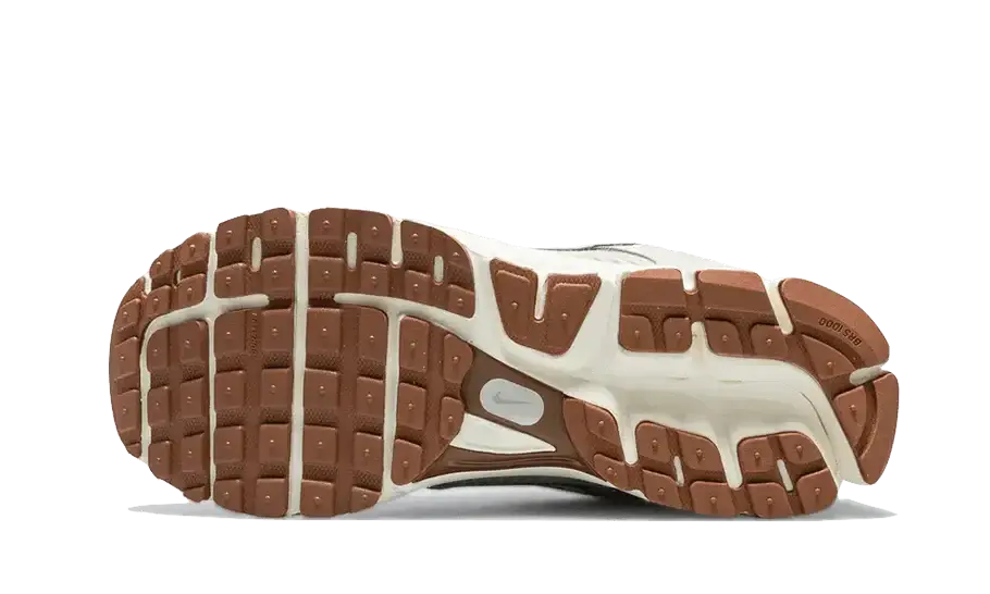 Nike Zoom Vomero 5 Light Orewood Brown VOSneakers
