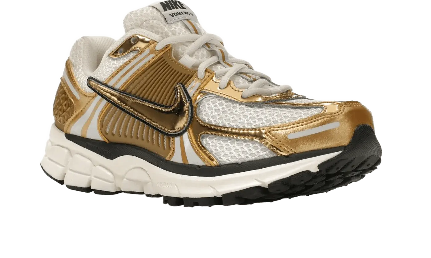 Nike Zoom Vomero 5 Metallic Gold VOSneakers