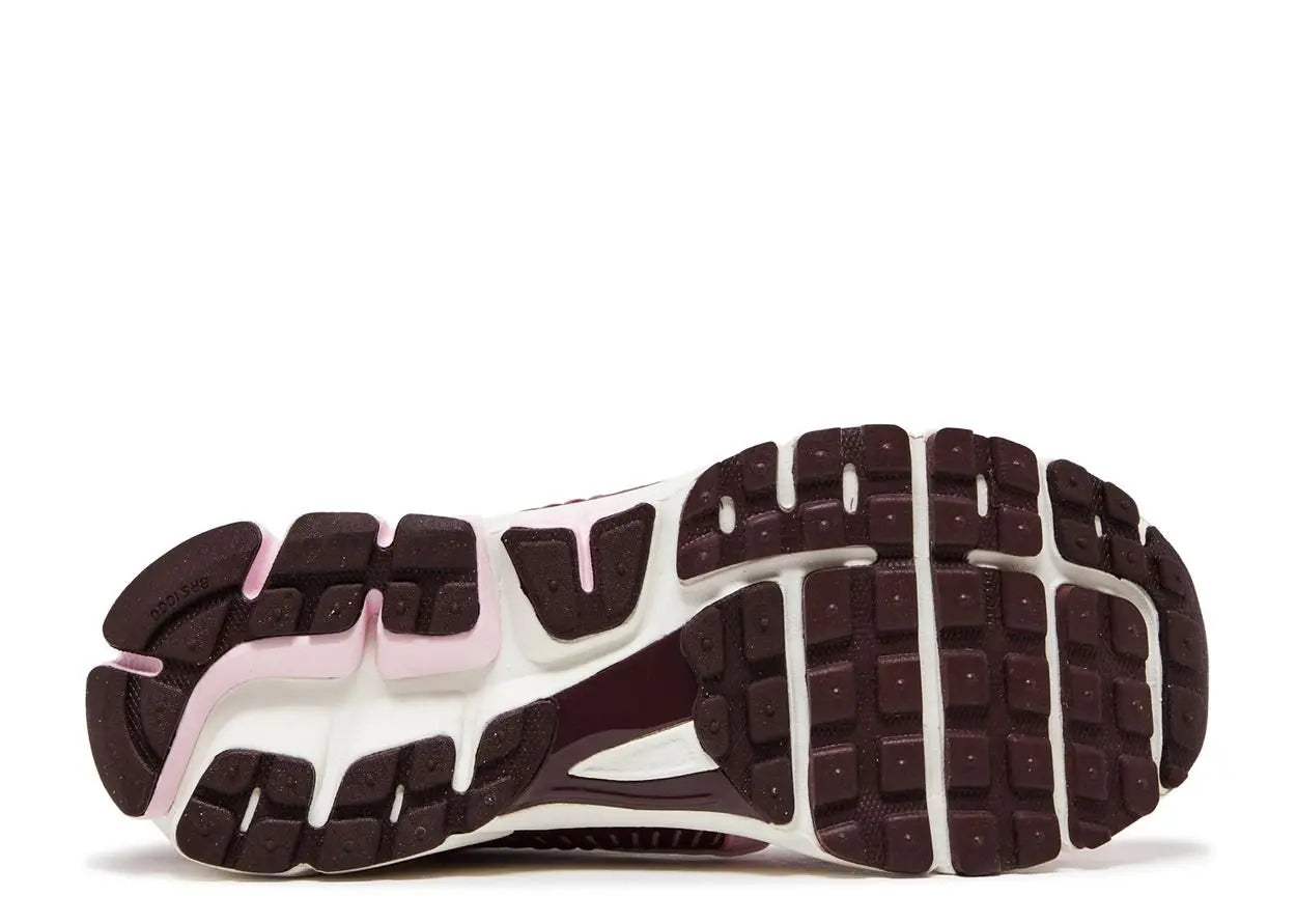 Nike Zoom Vomero 5 Pink Foam Team Red Nike