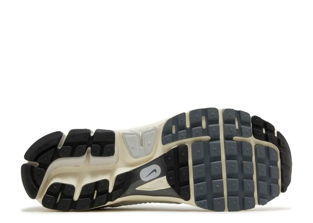 Nike Zoom Vomero 5 Platinum Tint Nike