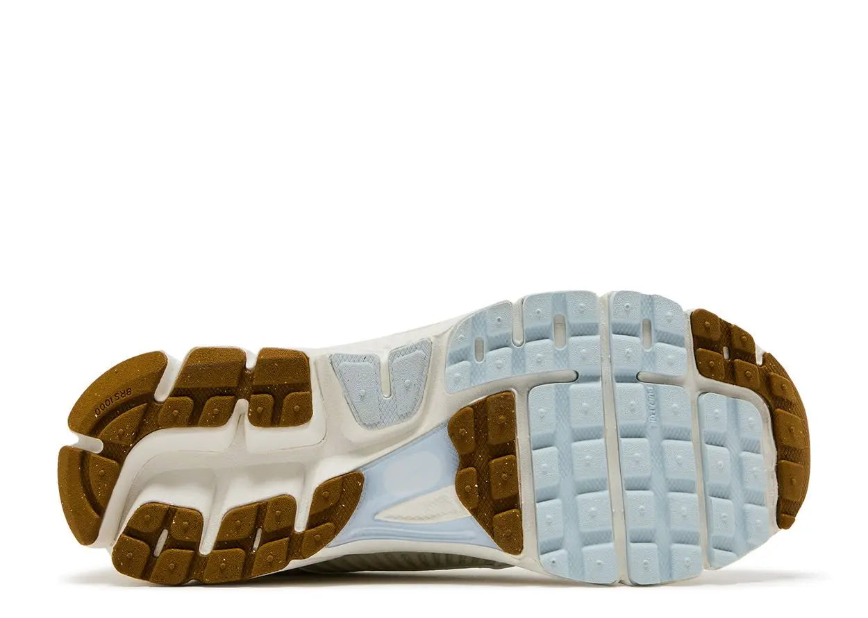 Nike Zoom Vomero 5 Sail Buff Gold Nike