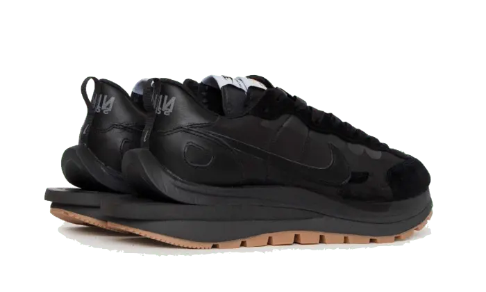 Vaporwaffle Sacai Black Gum VOSneakers