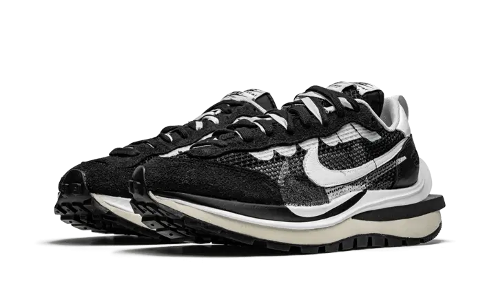 Vaporwaffle Sacai Black White VOSneakers