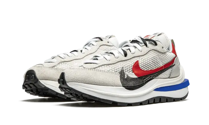 Vaporwaffle Sacai Sport Fuchsia Game Royal VOSneakers