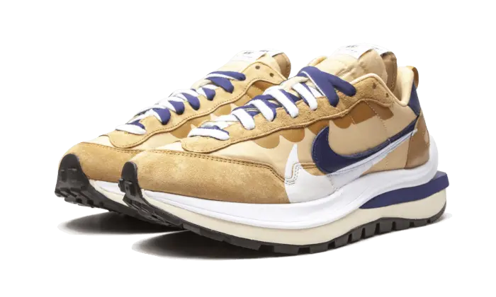 Vaporwaffle Sacai Tan Navy VOSneakers