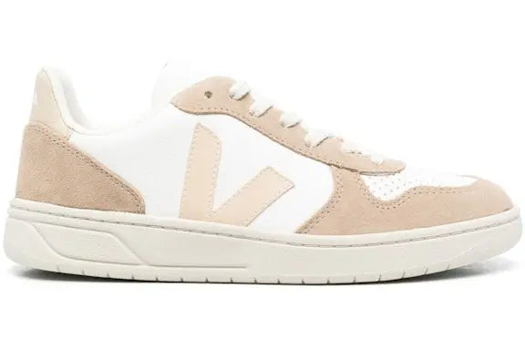 Veja V-10 Chromefree Leather White Sable Sahara Veja