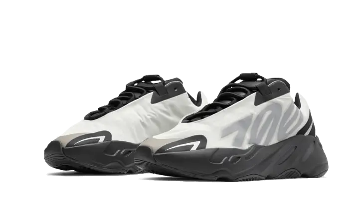 Yeezy 700 MNVN Bone VOSneakers