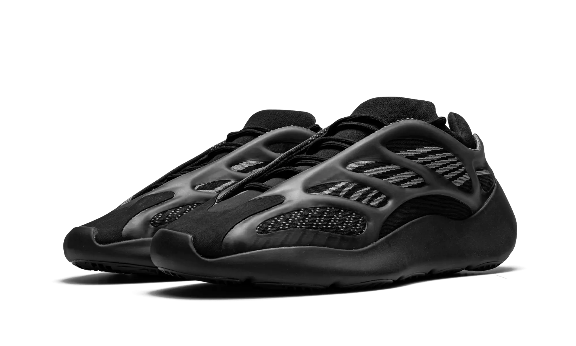 Yeezy 700 V3 Alvah VOSneakers