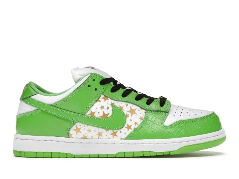Nike SB Dunk Low Supreme Stars Mean Green (2021) - VOSneakers